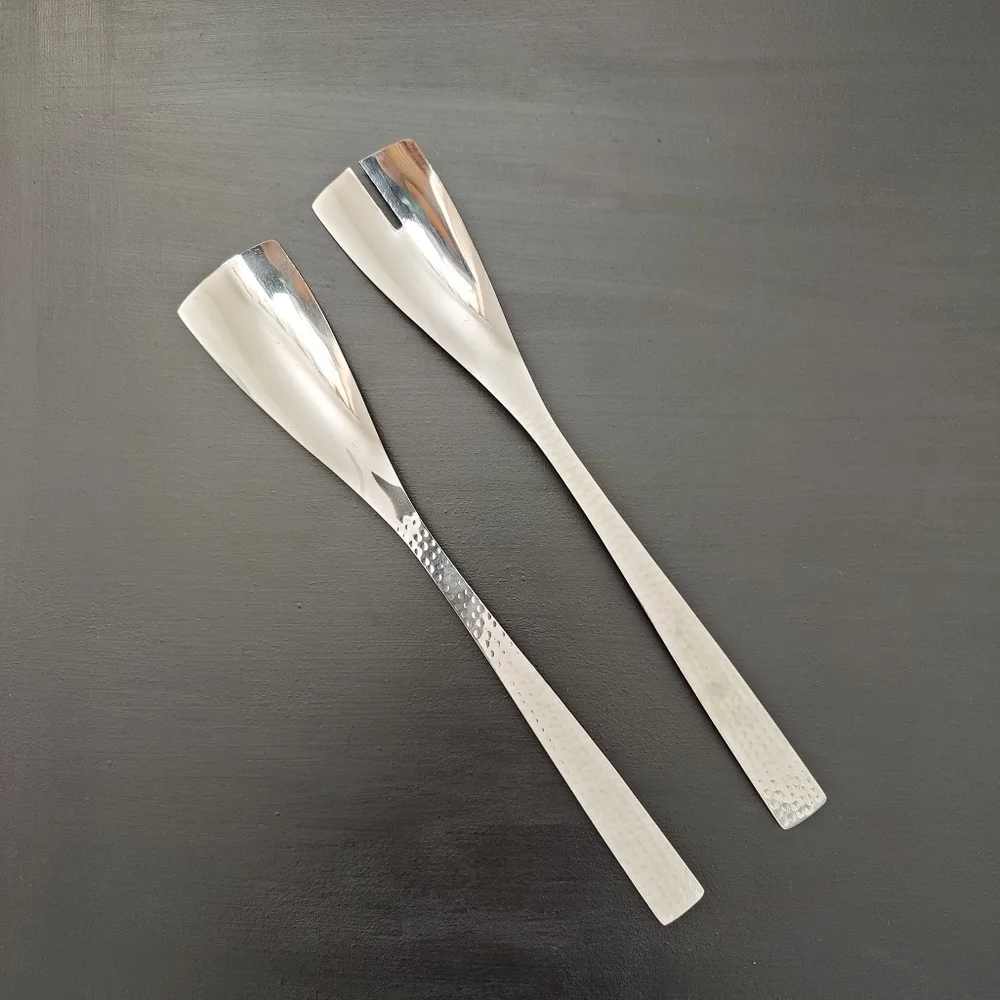 Hammered Polished Stainless Steel Salad Serving Tongs - Picture 4 of 6